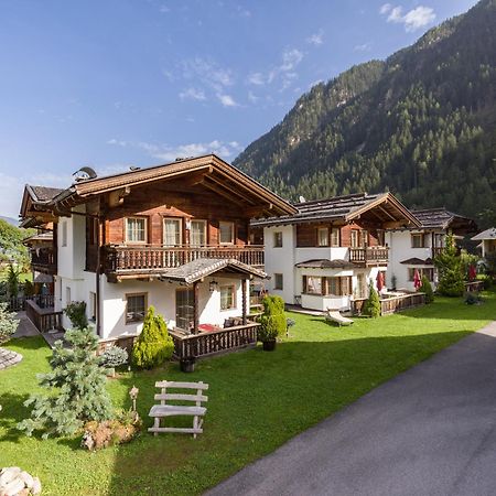 S'Doerfl Chalets Майерхофен Екстериор снимка