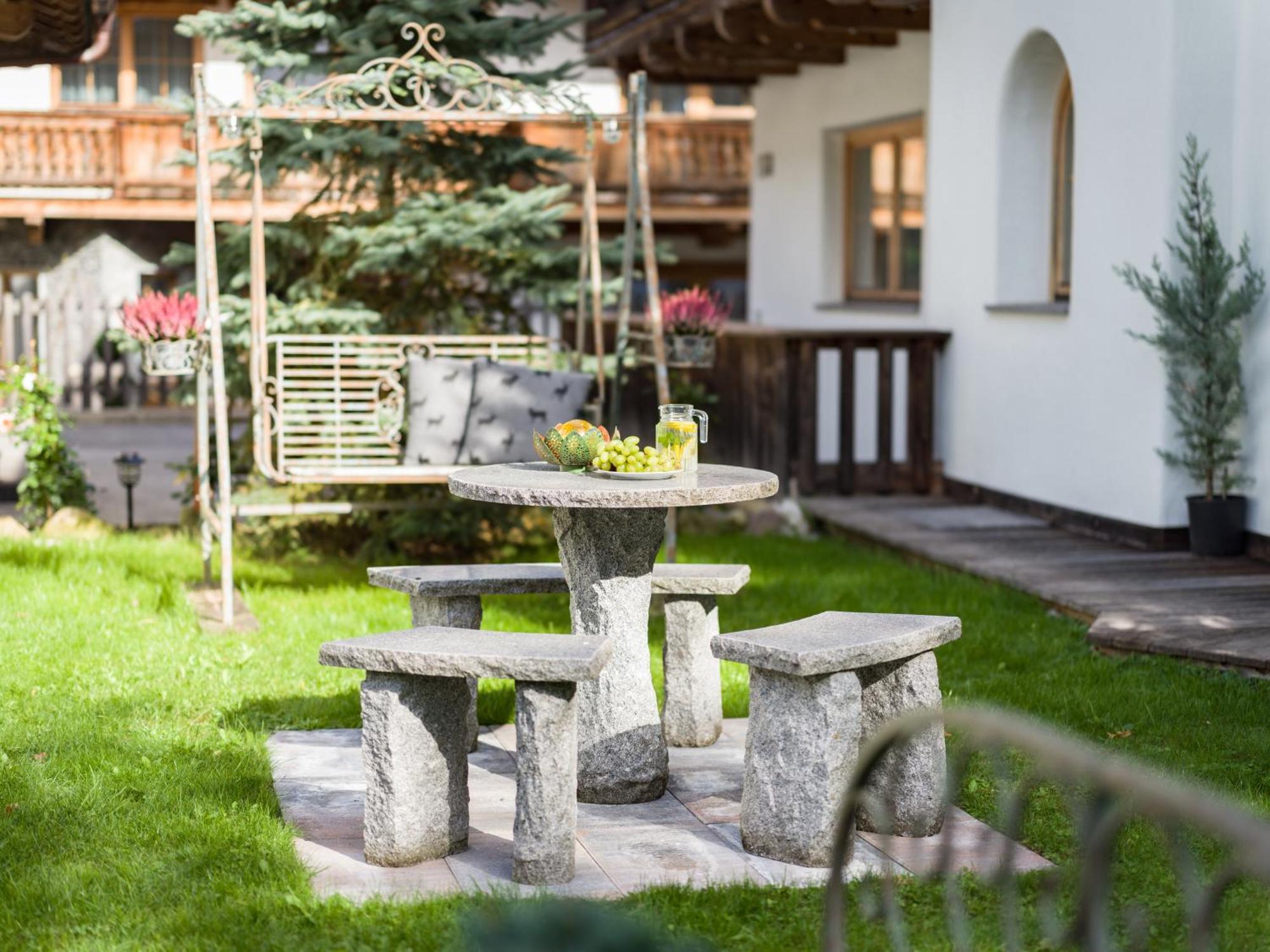 S'Doerfl Chalets Майерхофен Екстериор снимка