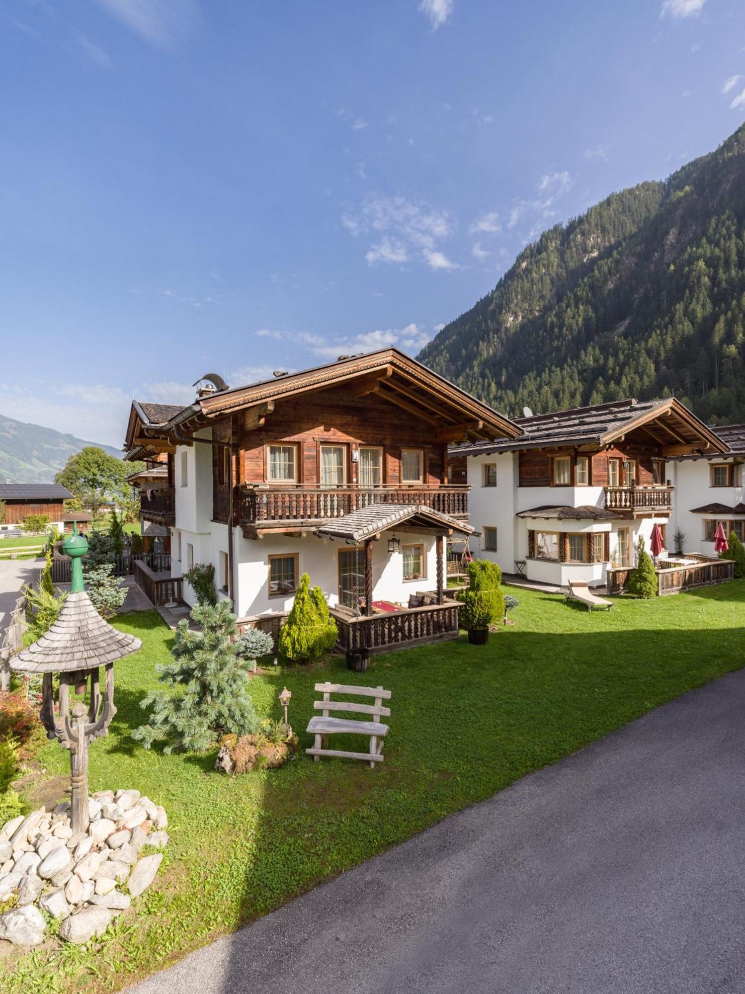 S'Doerfl Chalets Майерхофен Екстериор снимка