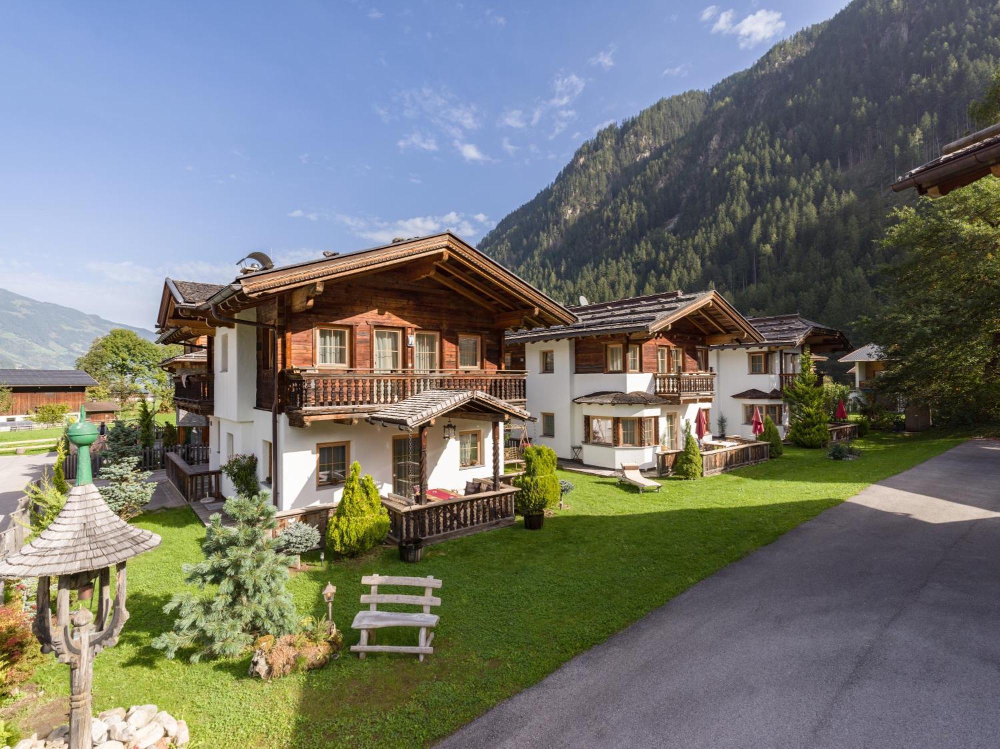 S'Doerfl Chalets Майерхофен Екстериор снимка